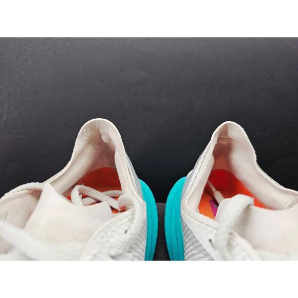 Hoka Women 8.5 Comfy footwear - Picture 6 of 11